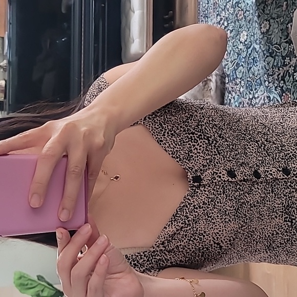 Sweetheart neckline  cheetah print dress - Picture 3 of 5